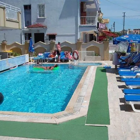 아파트호텔 Konak Apart Hotel 3*